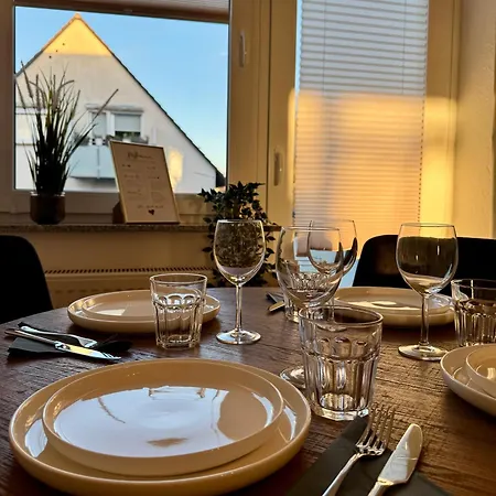 Apartmán Charmantes Mit Balkon - Kueche - Smarttv