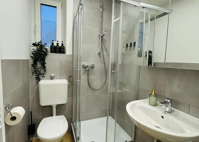 Apartament Charmantes Mit Balkon - Kueche - Smarttv