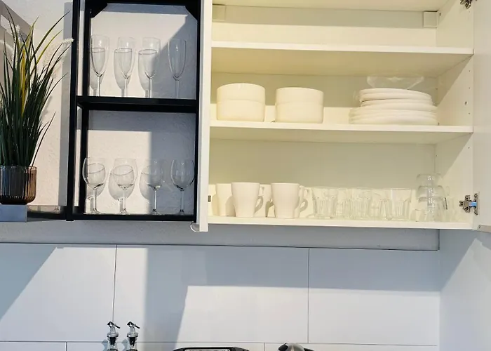 Appartement Charmantes Mit Balkon - Kueche - Smarttv Essen